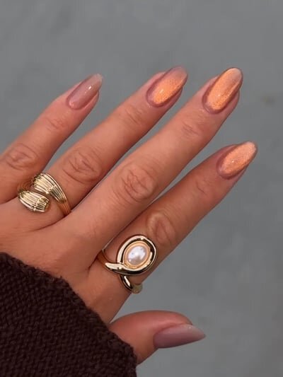 unghie primavera 2025 colore pesca